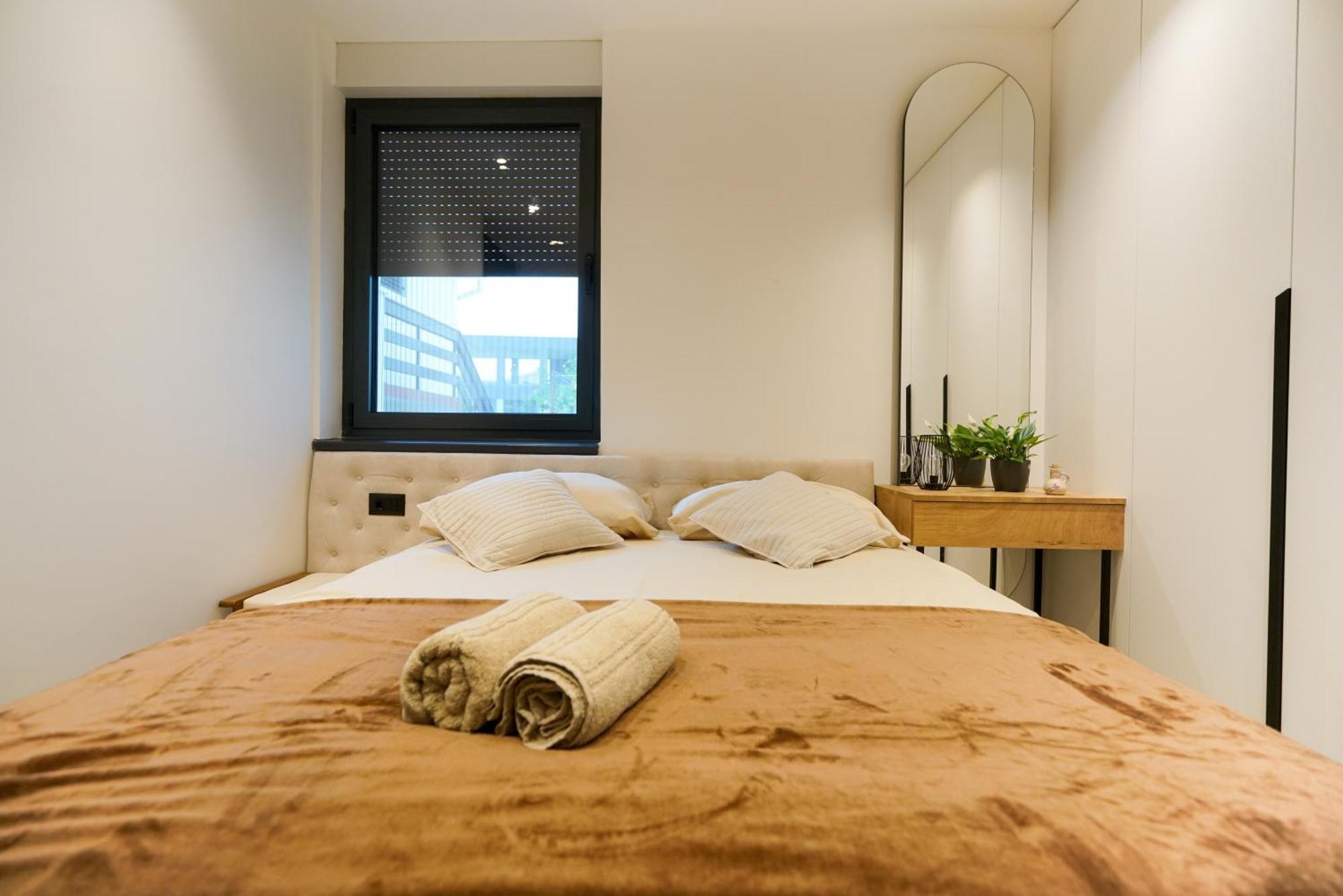 Luxury Apartments Vista ペトルチャネ エクステリア 写真