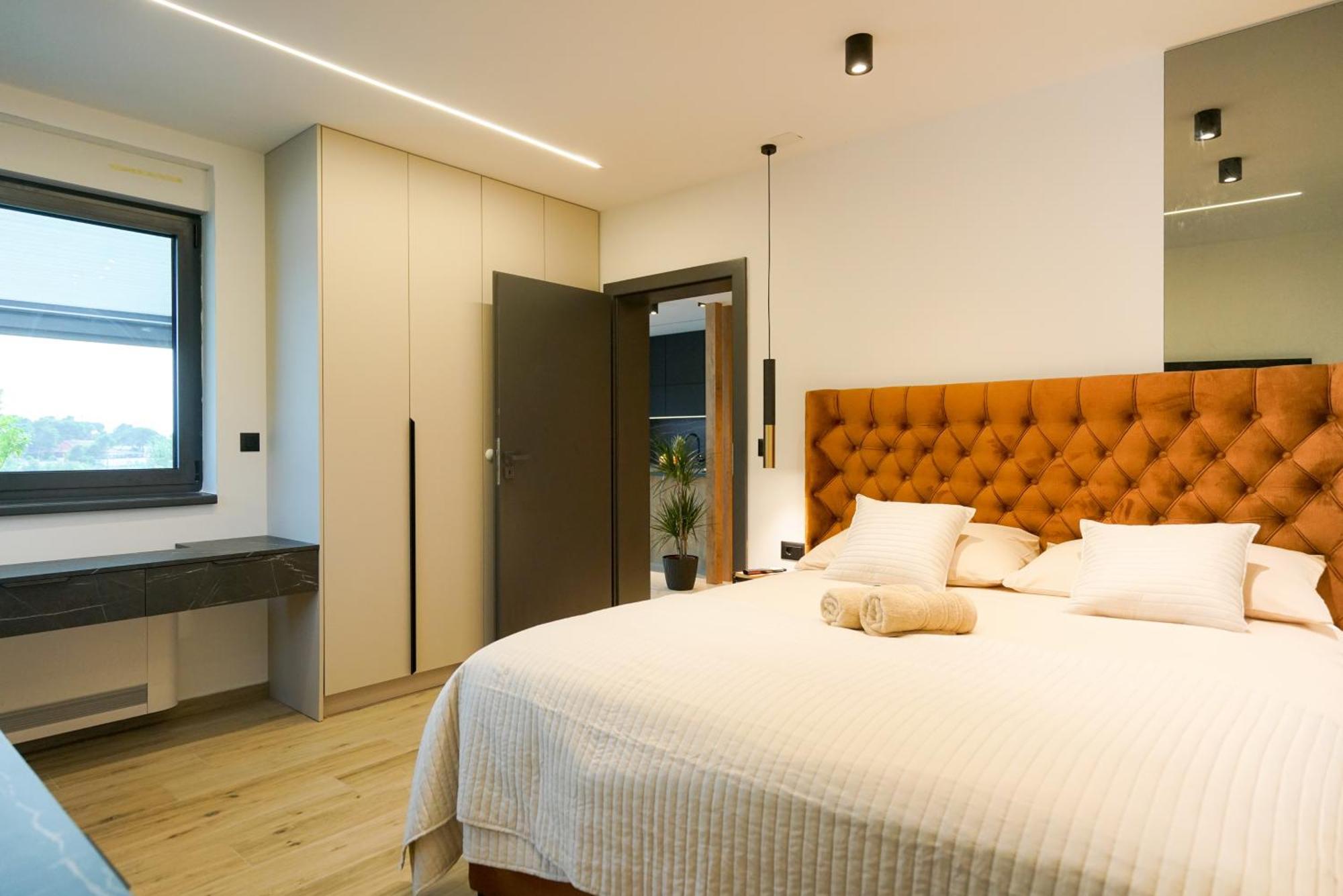 Luxury Apartments Vista ペトルチャネ エクステリア 写真