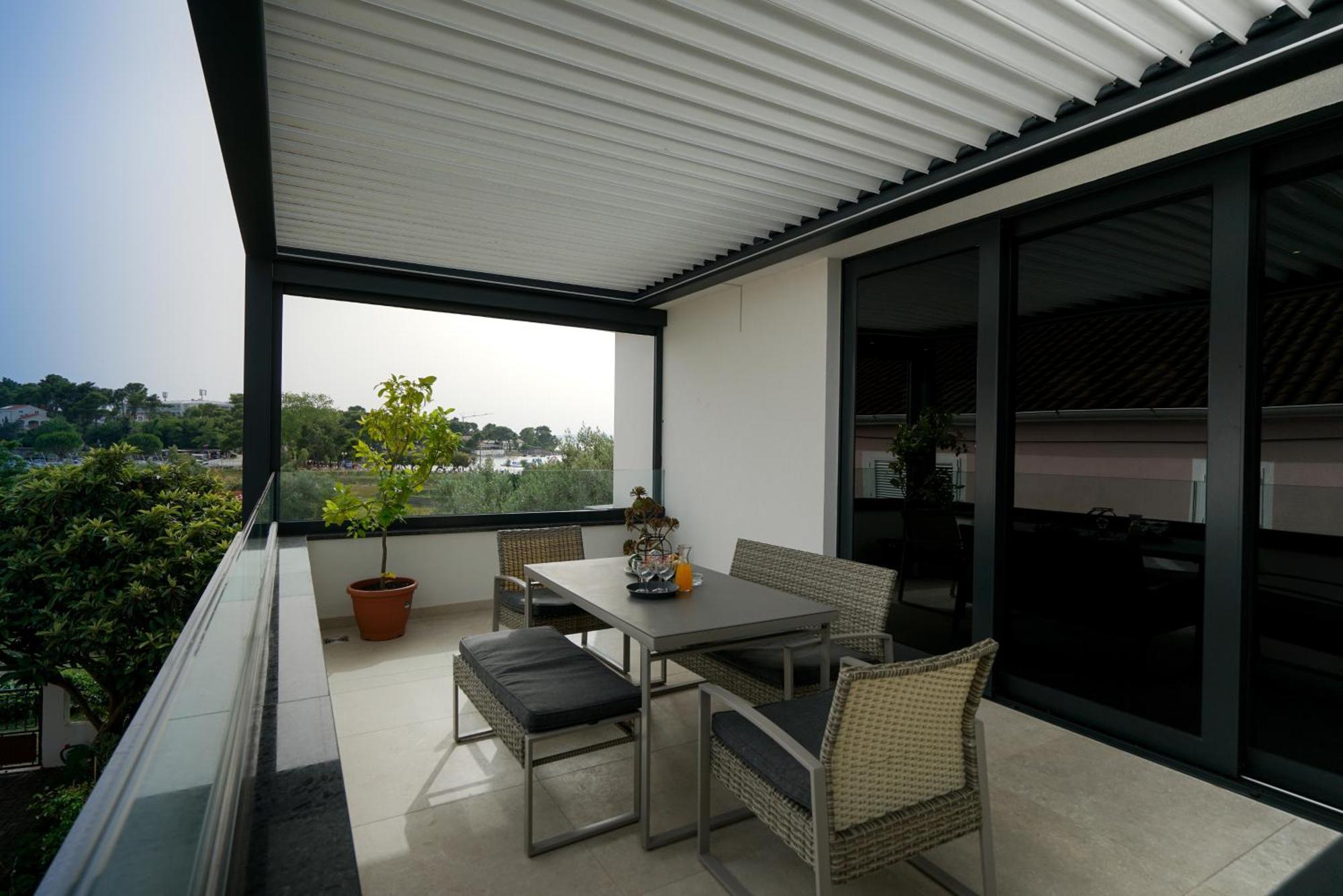 Luxury Apartments Vista ペトルチャネ エクステリア 写真
