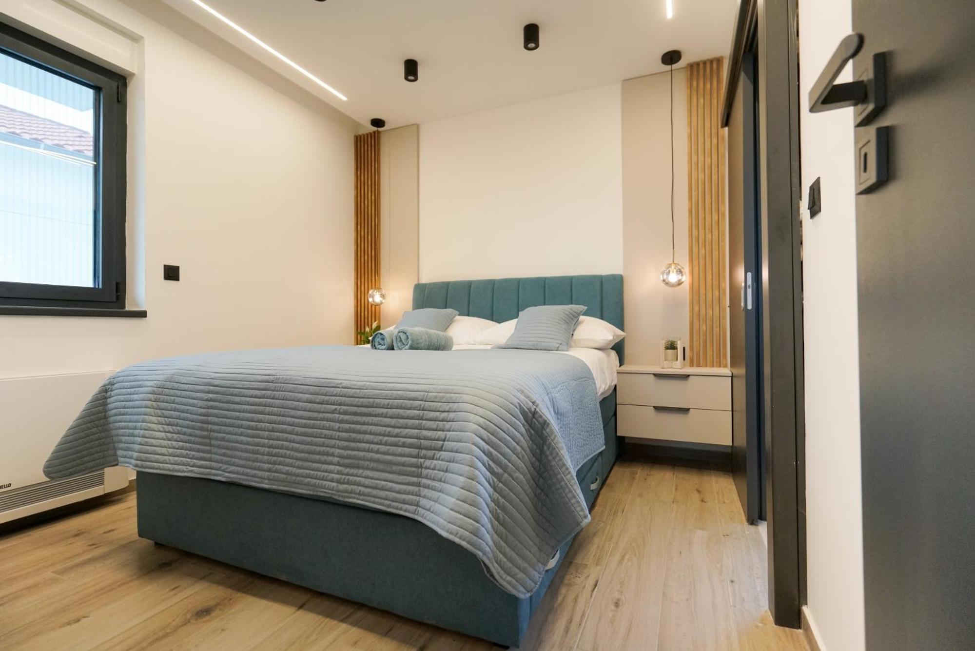 Luxury Apartments Vista ペトルチャネ エクステリア 写真